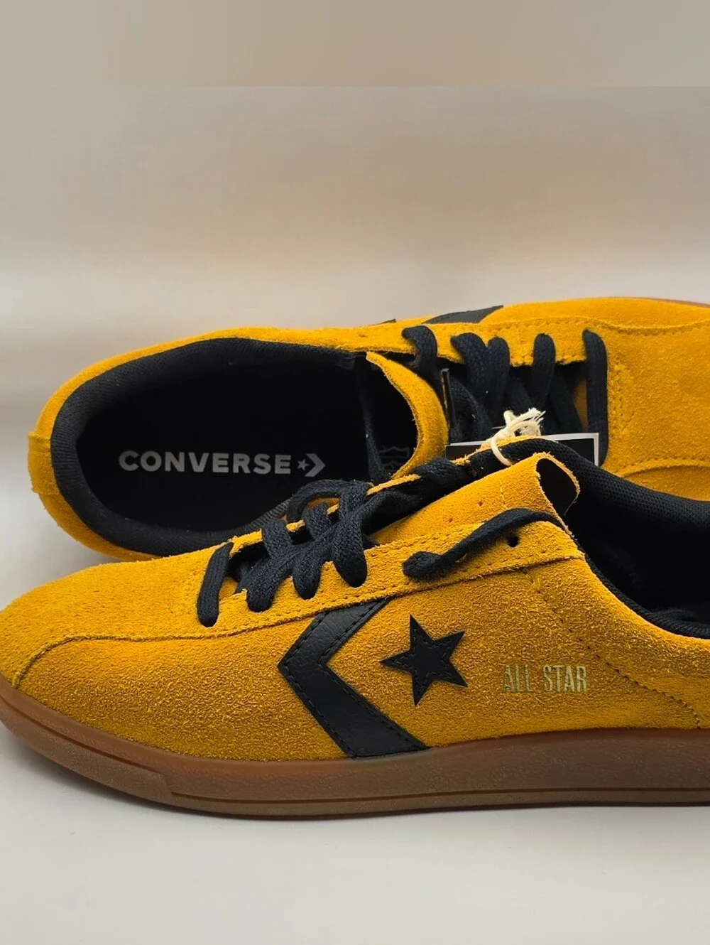 Converse All Star Classic Suede Trainer Shoes Unisex M9/W10.5 Sneakers Low Top - Picture 3 of 5